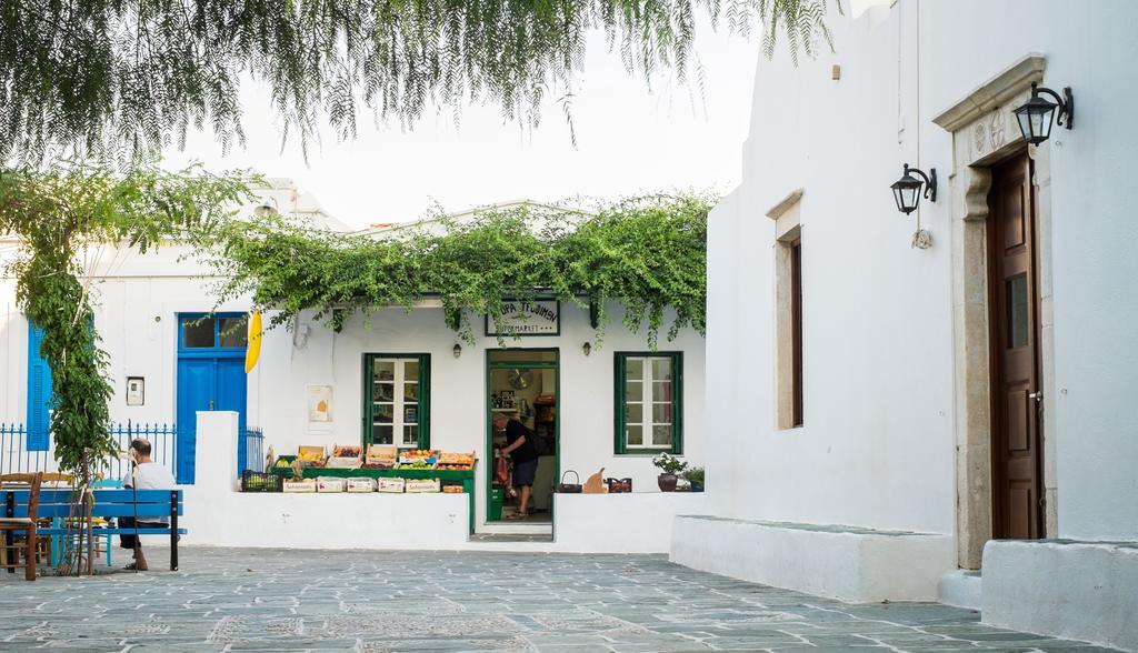 ホテルCastro Folégandros エクステリア 写真